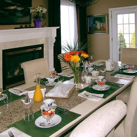 In Elegance Bed & Breakfast Niagara-on-the-Lake Exterior foto