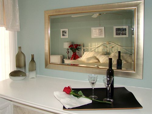 In Elegance Bed & Breakfast Niagara-on-the-Lake Exterior foto